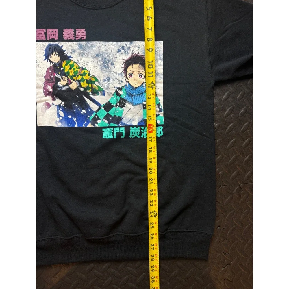 Demon Slayer Tanjiro Giyu Graphic Sweatshirt Black Crewneck Anime Mens Med NWT